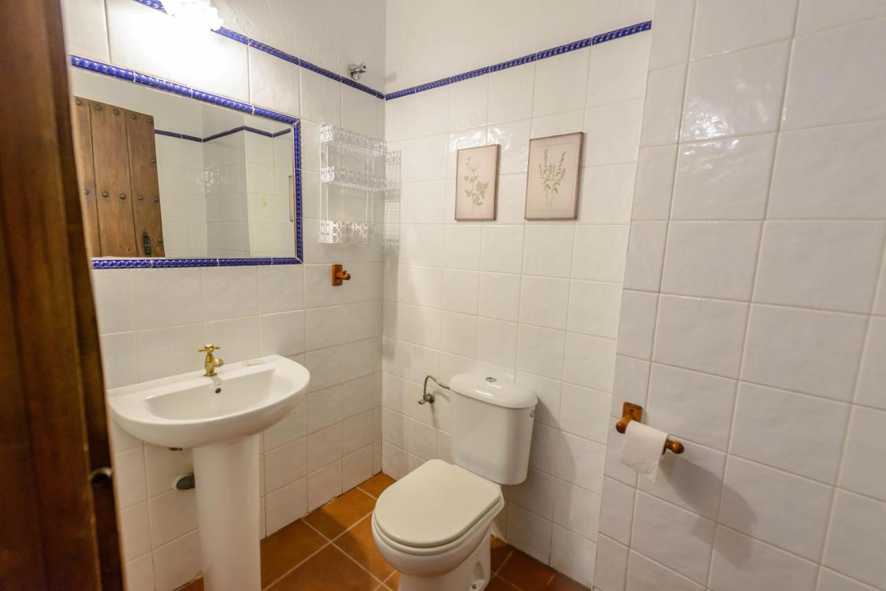 Holiday Home El Pilarillo Piscina Compartida Alcaucín Exteriér fotografie