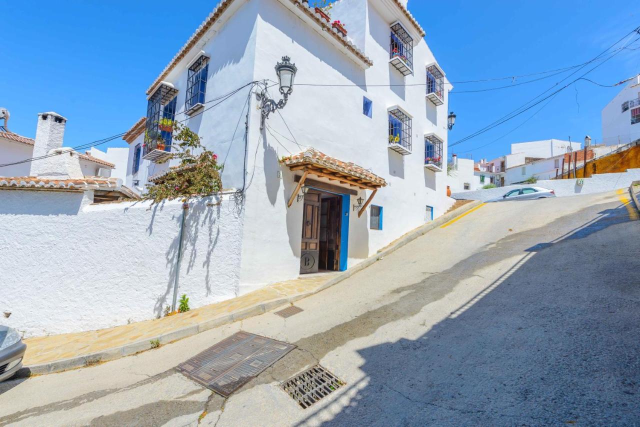 Holiday Home El Pilarillo Piscina Compartida Alcaucín Exteriér fotografie